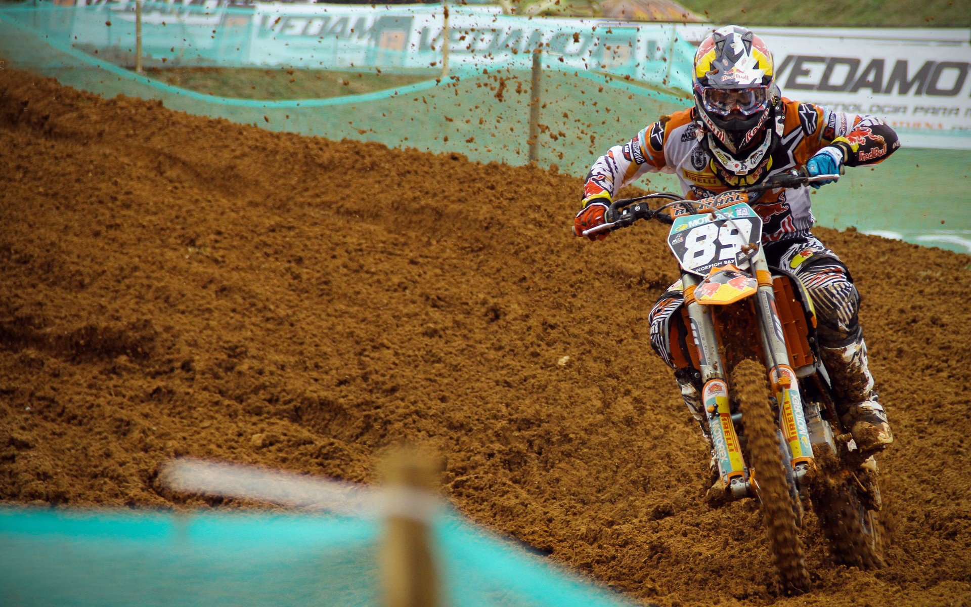 开云·体育官网-法甲：巴黎圣日耳曼3-1战胜里尔，姆巴佩独中两元，巴黎圣日耳曼对里尔比分预测